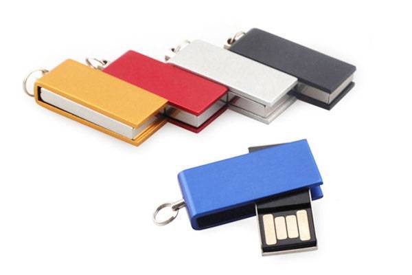 Fold-out-USB-Flash-Drive1