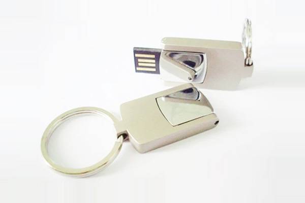 Metal flip USB drive