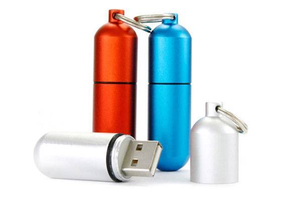 bullet-shaped-metal-flash-drive1